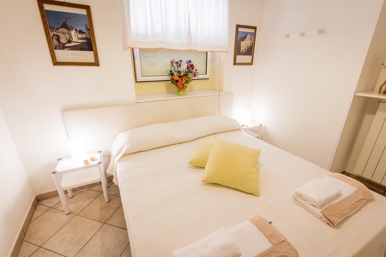 Mandarinoarancio Bed & Breakfast Alezio Luaran gambar
