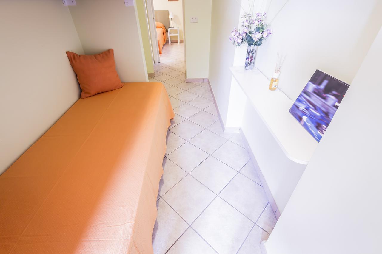 Mandarinoarancio Bed & Breakfast Alezio Luaran gambar