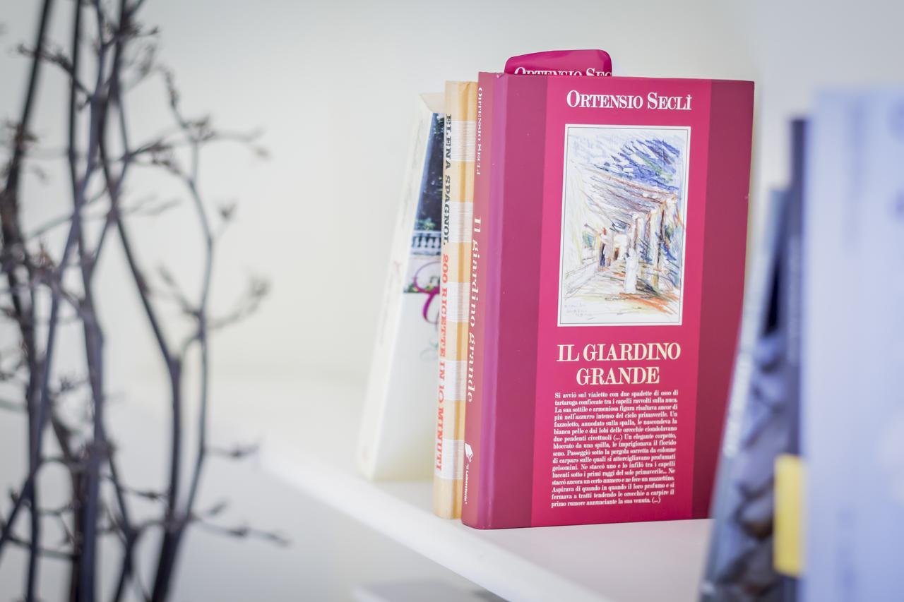Mandarinoarancio Bed & Breakfast Alezio Luaran gambar